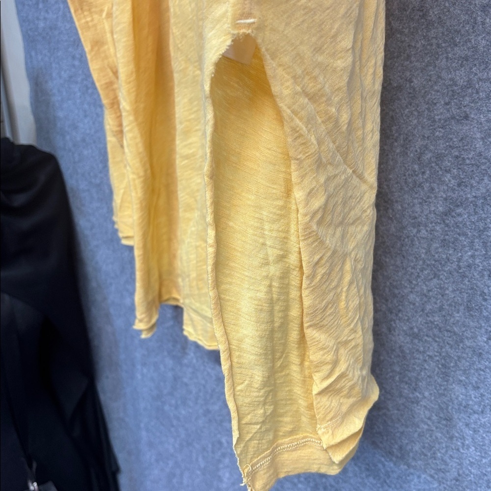 Free People Yellow Long Sleeve V-Neck raw hem open sides cotton blend shirt L - Picture 4 of 11